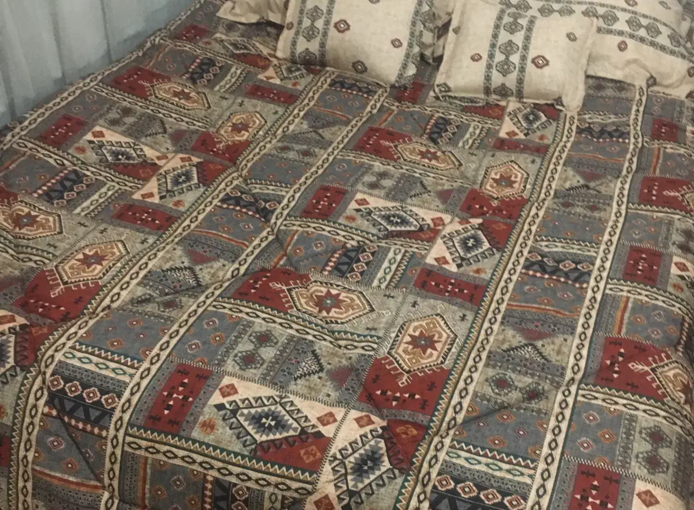 لحاف پشم|رختخواب، بالش، پتو|سلماس, |دیوار