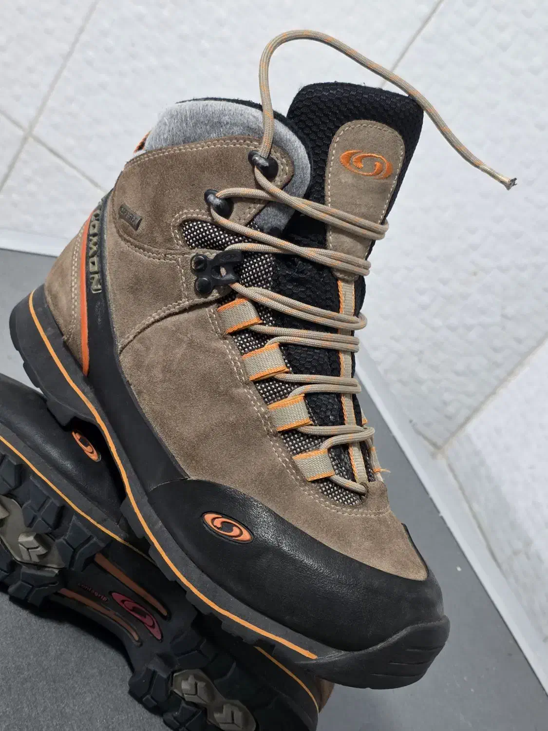 کفش کوهنوردی استوک اورجینال مارک سالومون درصدرا|کیف، کفش، کمربند|شیراز, علوم پزشکی|دیوار