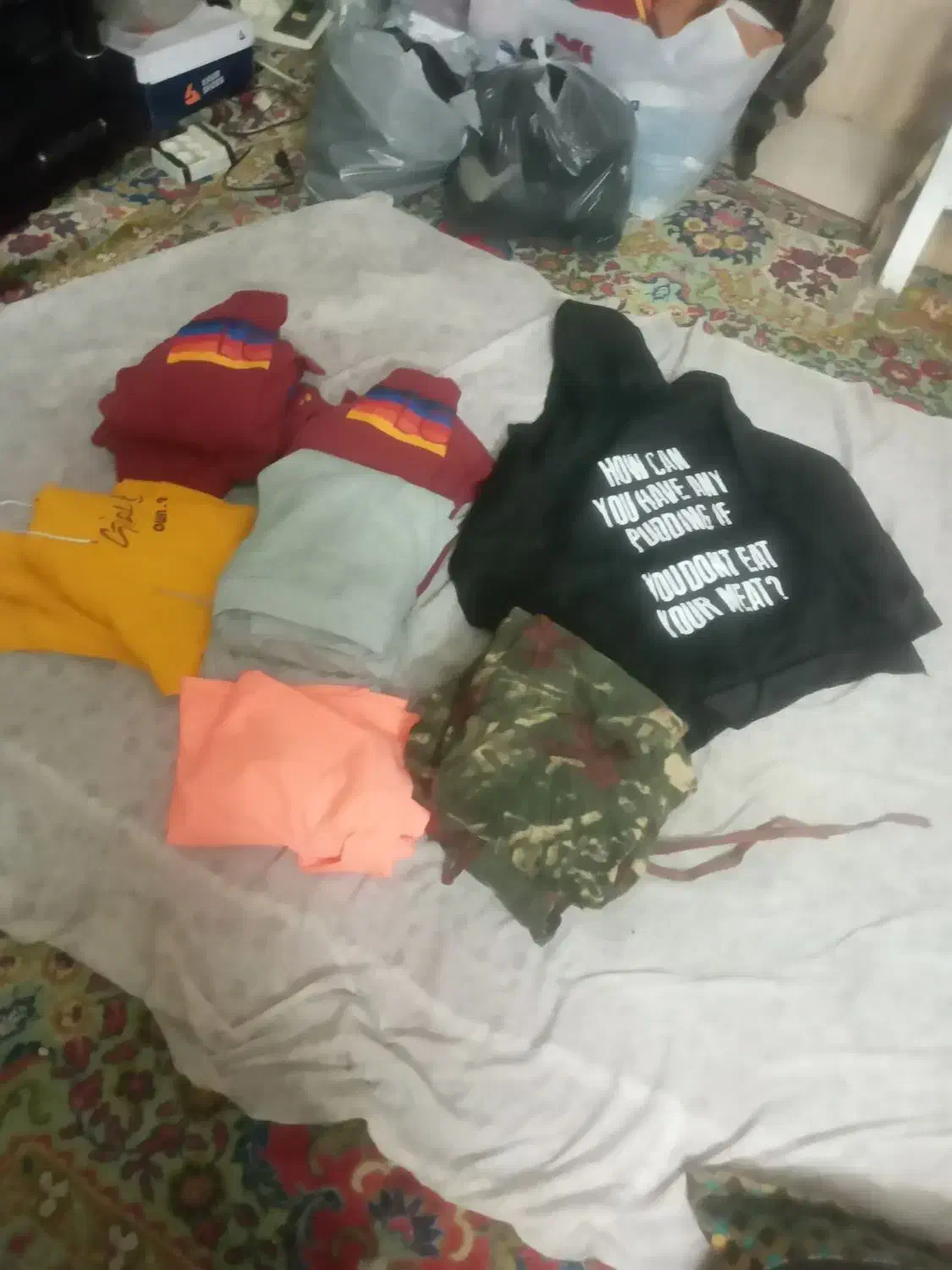 لباس|لباس|اصفهان, فرودگاه|دیوار