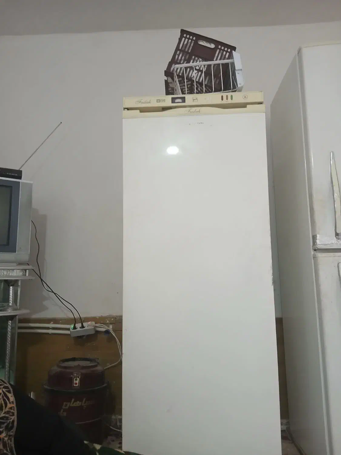 یخچال تمام فریزر فدک|یخچال و فریزر|برخوار, |دیوار