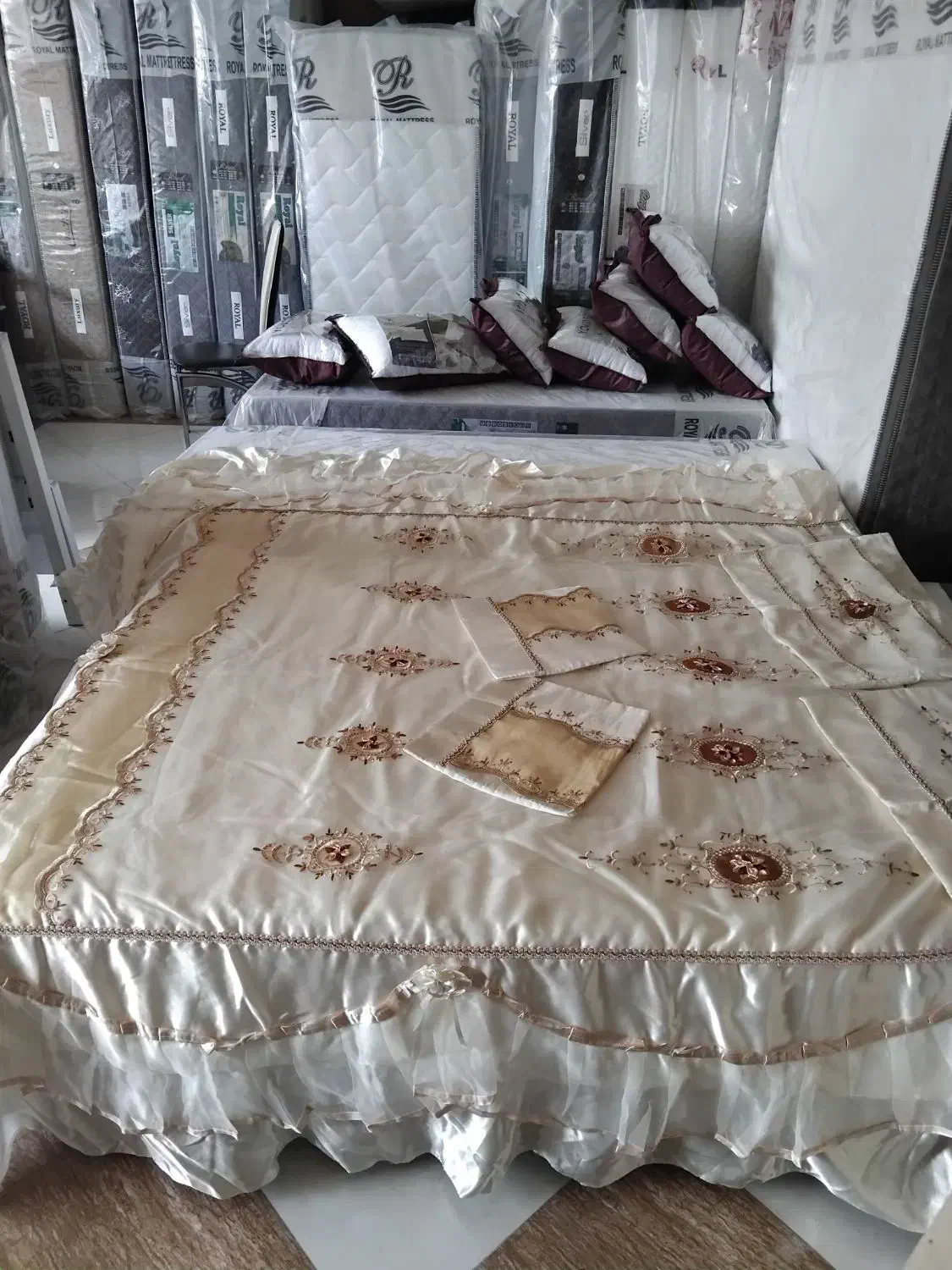 روتختی دونفره|سرویس روتختی|اصفهان, ابر|دیوار