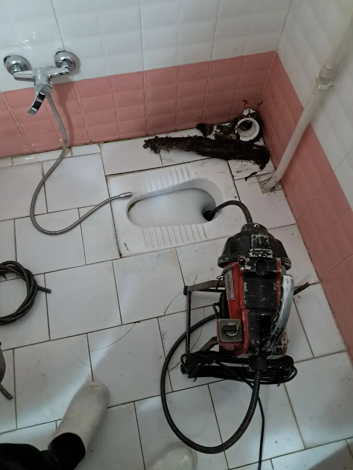 لوله بازکنی فنر زنی سراسر زنجان وروستاها ۲۴ساعته|خدمات پیشه و مهارت|زنجان, |دیوار