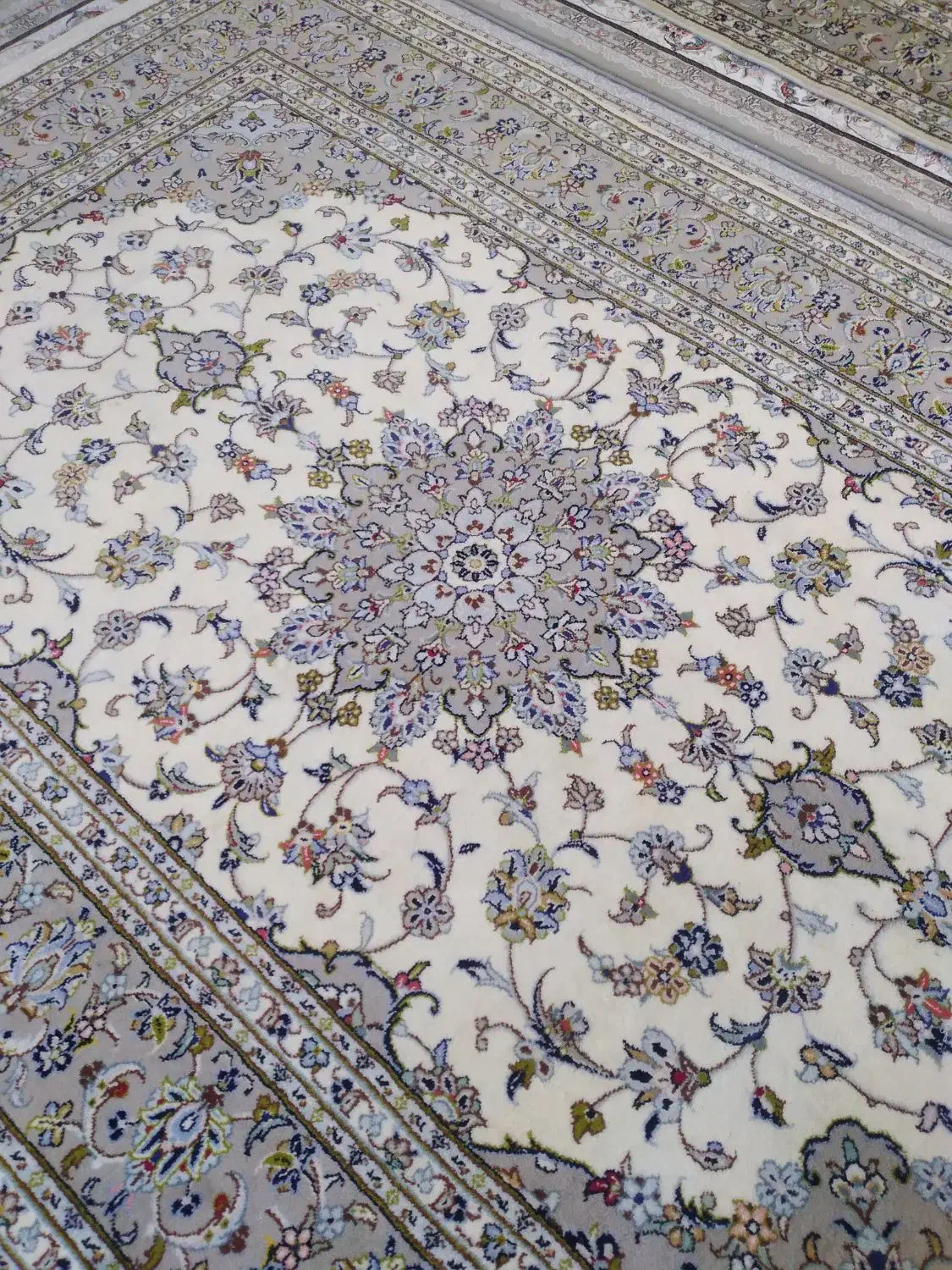 دوتخته فرش شیش متری کاشان.|فرش|نهاوند, |دیوار