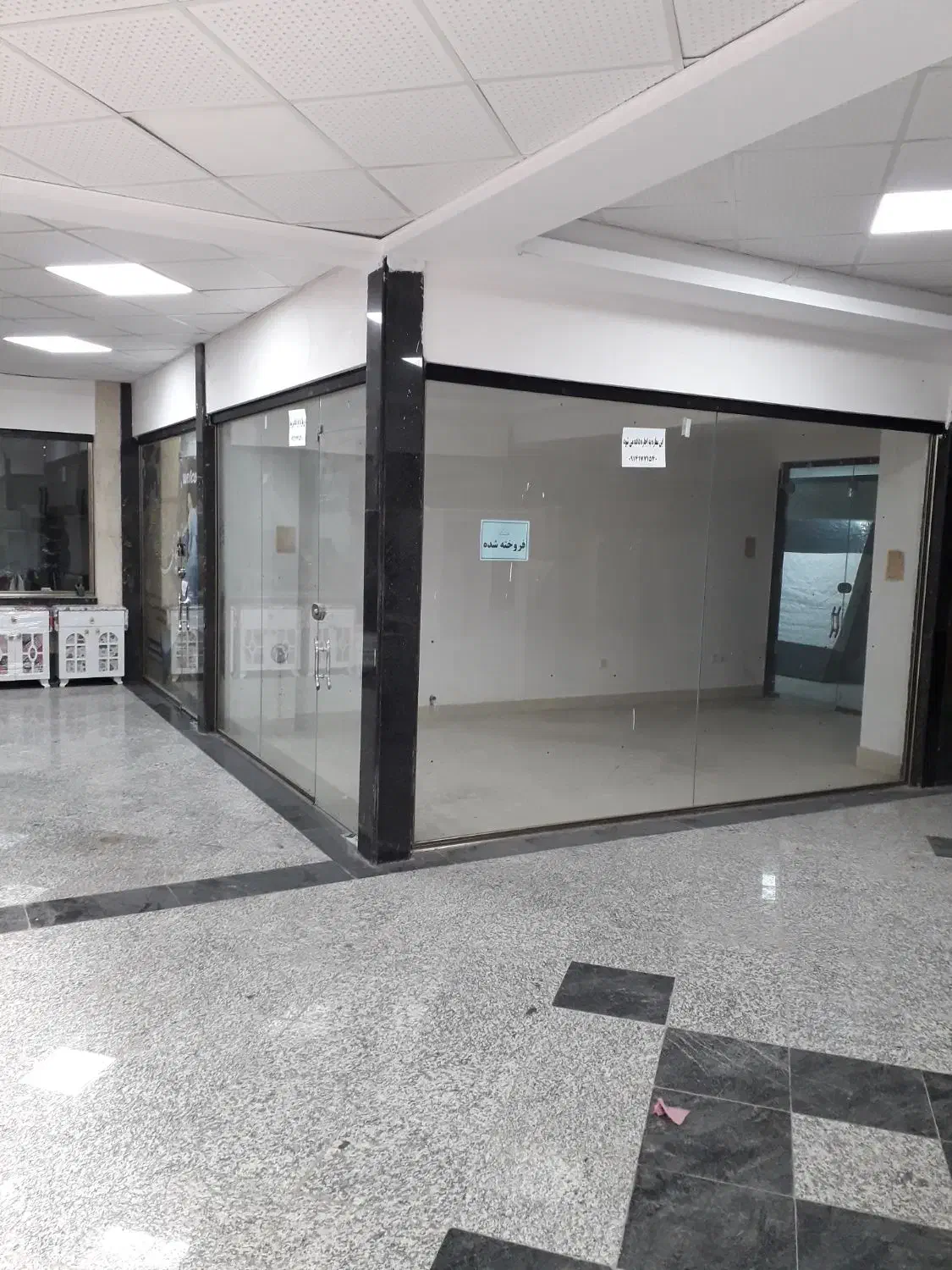 اجاره مغازه ۲۱ متر ۳نبش مجتمع تجاری آتیه|اجارهٔ مغازه و غرفه|مراغه, |دیوار