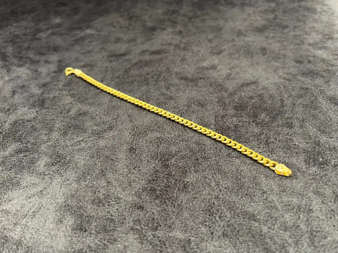 طلا در حد نو|جواهرات|بندرعباس, |دیوار