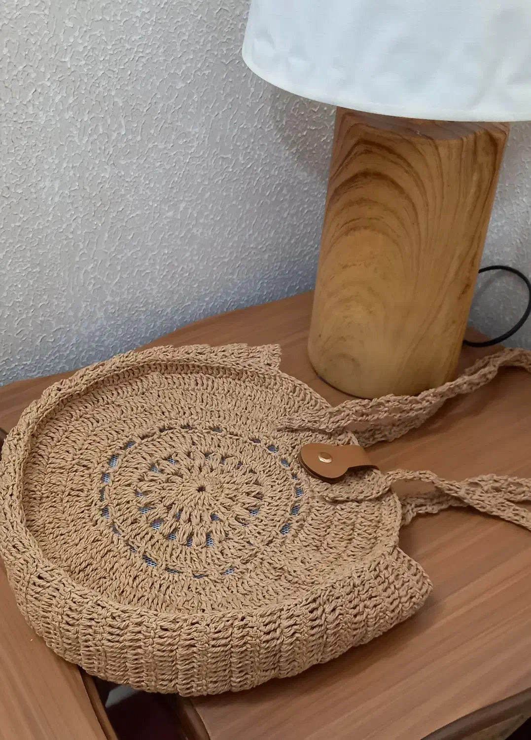 کیف گرد ساحلی با نخ رافیا|کیف، کفش، کمربند|شاهین‌شهر, شهرک گلدیس|دیوار