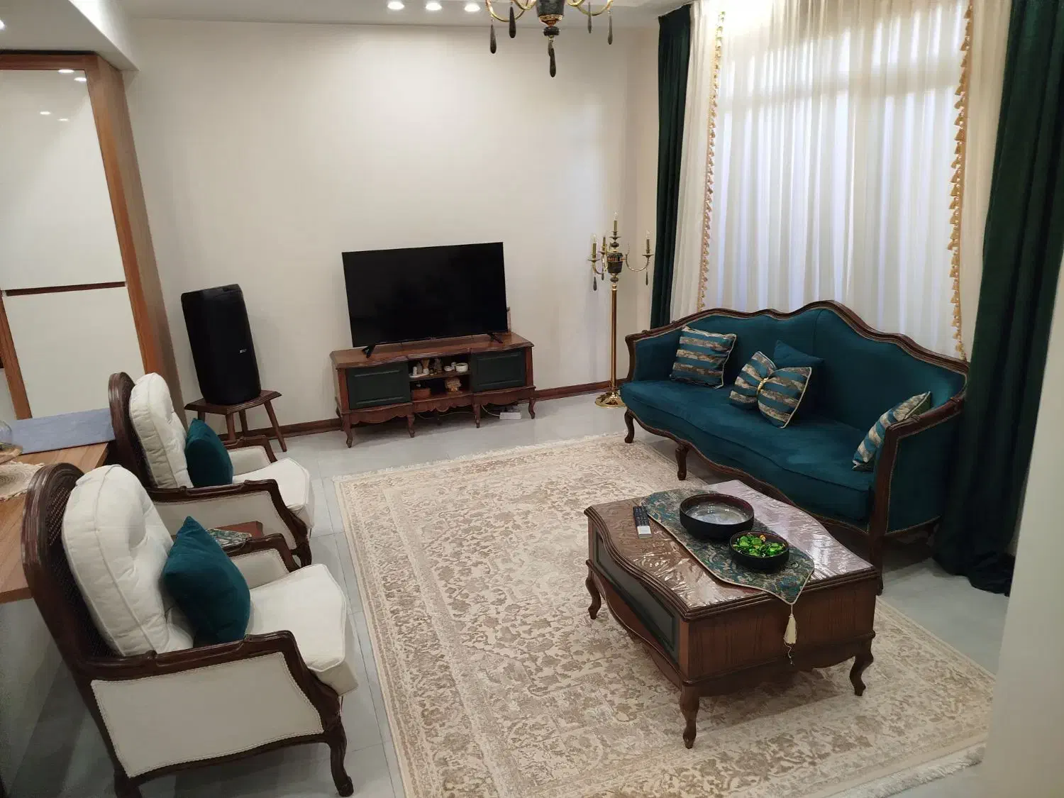 مبل|مبلمان خانگی و میز عسلی|کرج, باغستان|دیوار