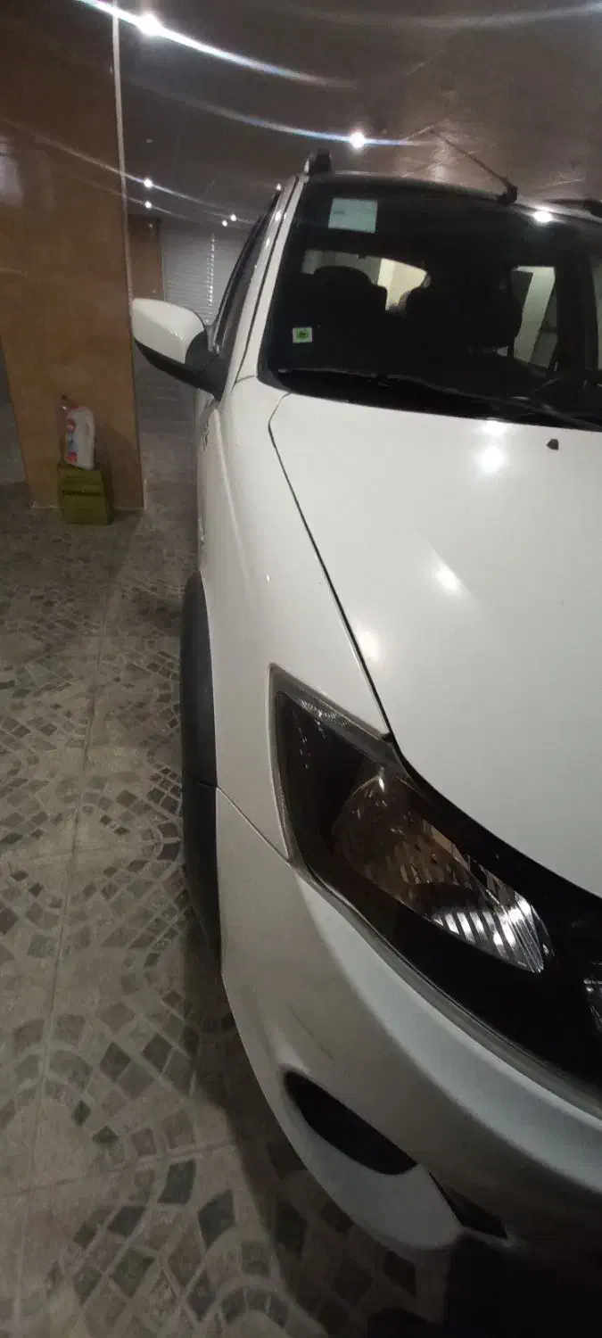 کوئیک سفید و مشکی ۱۴۰۰|خودرو سواری و وانت|سمنان, |دیوار