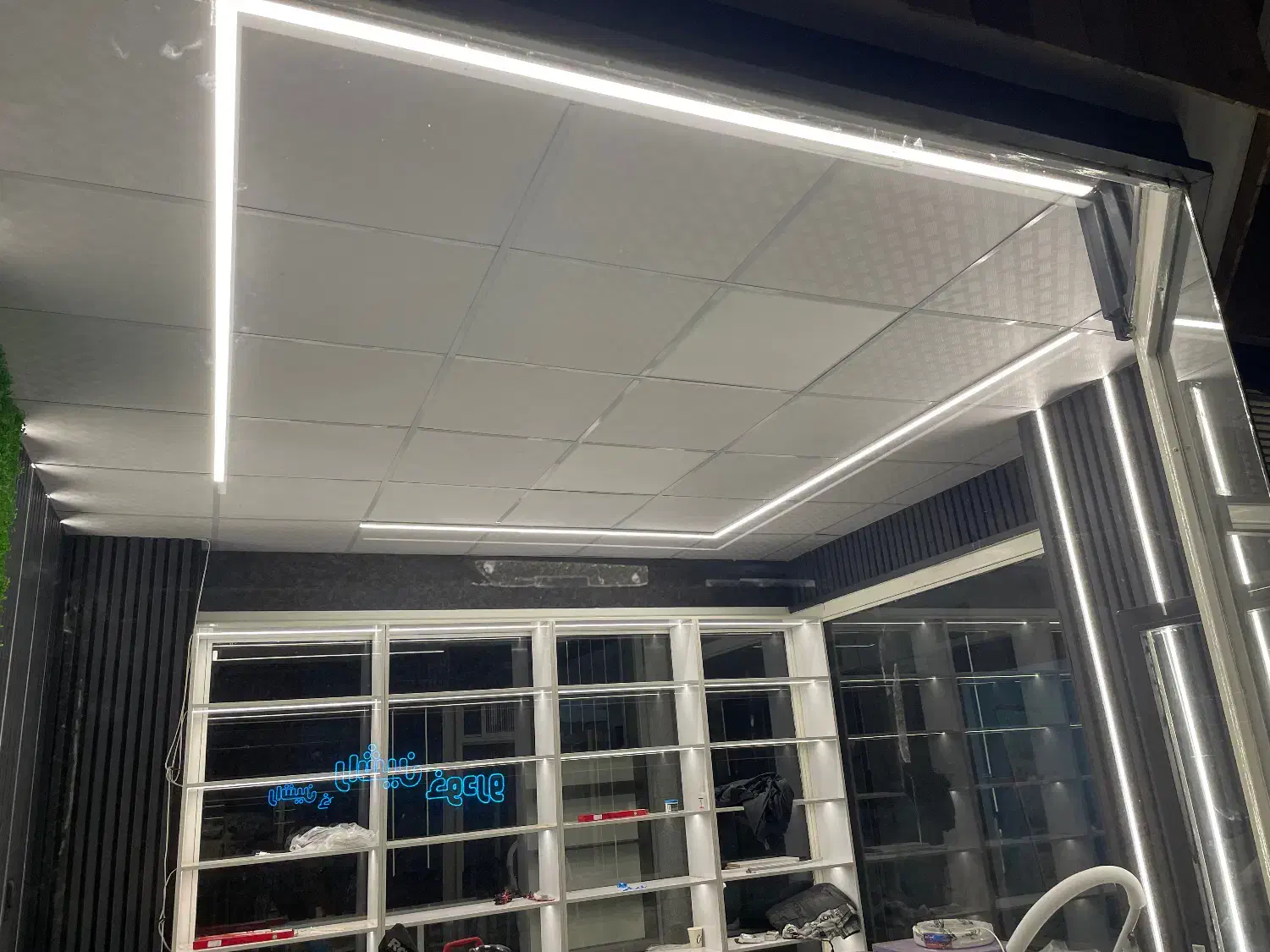 نورپردازی لاینر و هالوژن برقکاری|ریسه و چراغ تزئینی|همدان, |دیوار