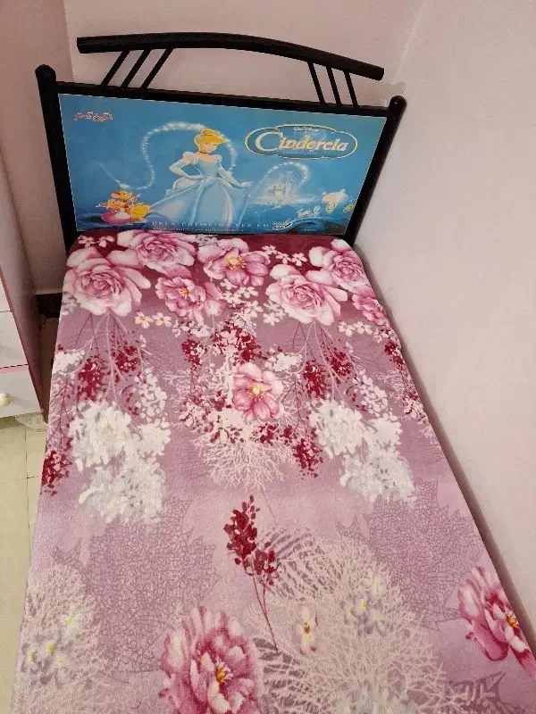 تخت خواب یکنفره|تخت و سرویس خواب|بروجرد, |دیوار