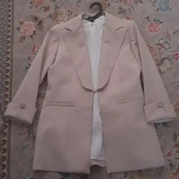 کت و شلوار زنانه|لباس|سرپل ذهاب, |دیوار