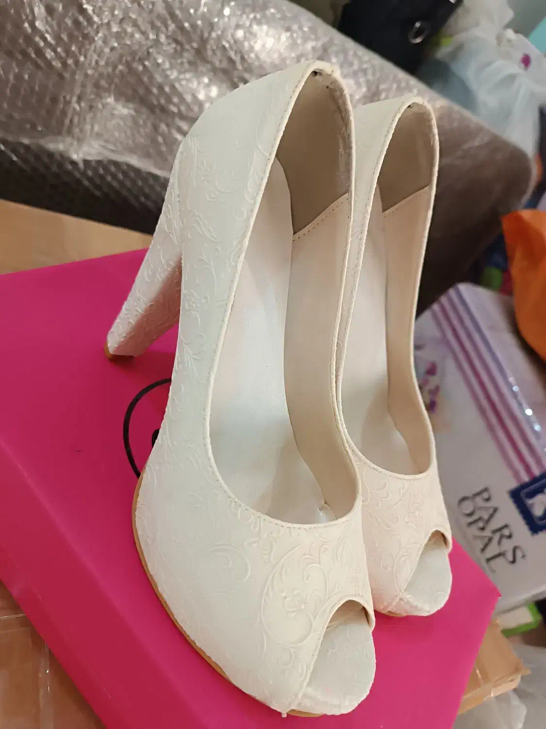 فروش فوری کفش پاشنه بلند|کیف، کفش، کمربند|آمل, |دیوار