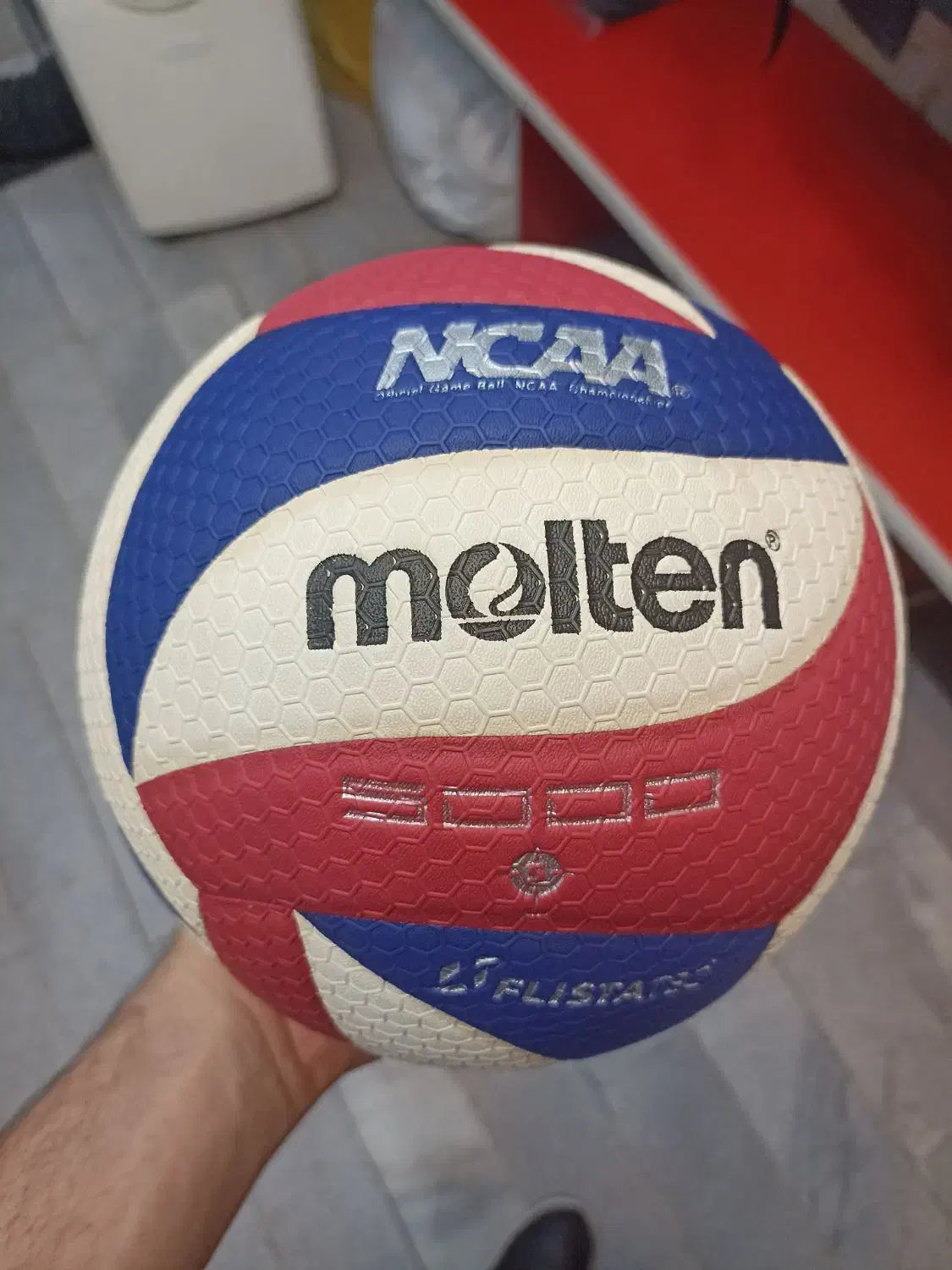 توپ والیبال|ورزشهای توپی|تهران, منیریه|دیوار