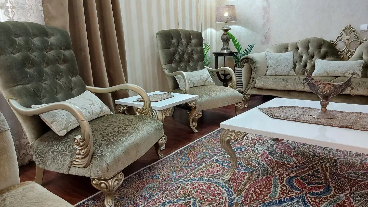 ست مبلمان کلاسیک همراه با ناهارخوری|مبلمان خانگی و میز عسلی|سیرجان, |دیوار