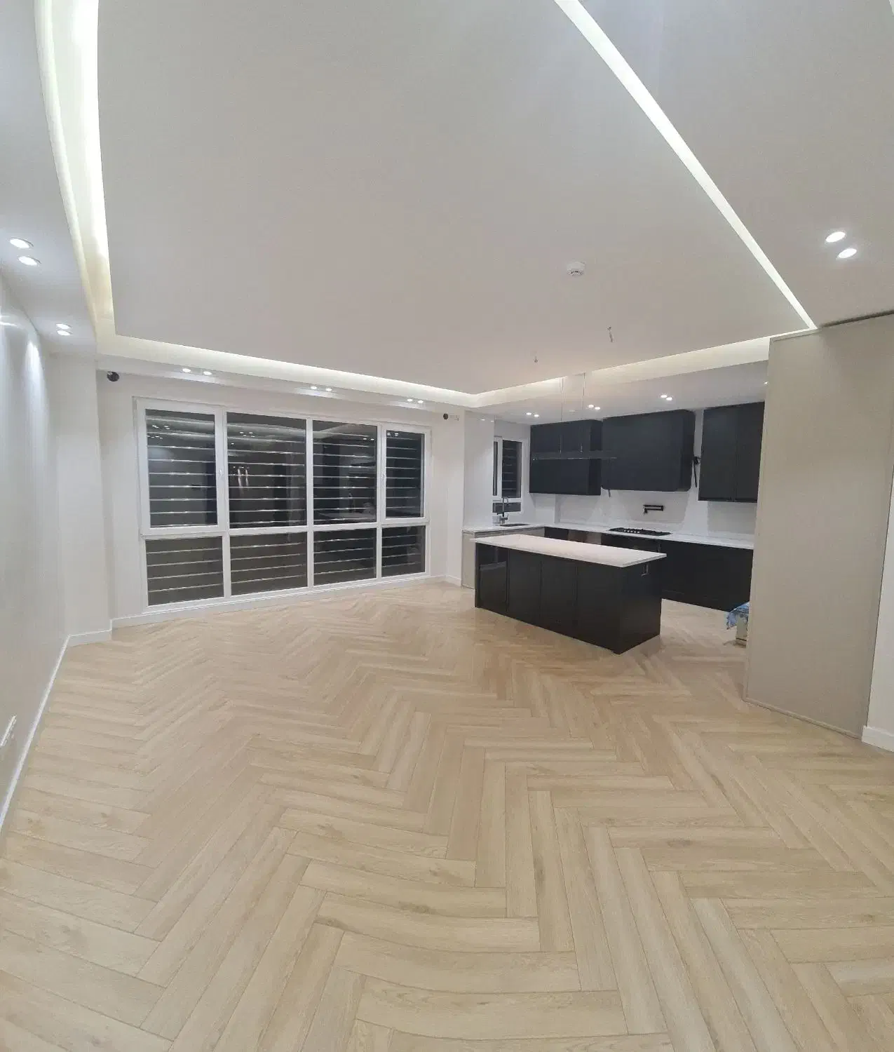 فردوس شرق/۱۲۰ متر/سازه ای استثنایی