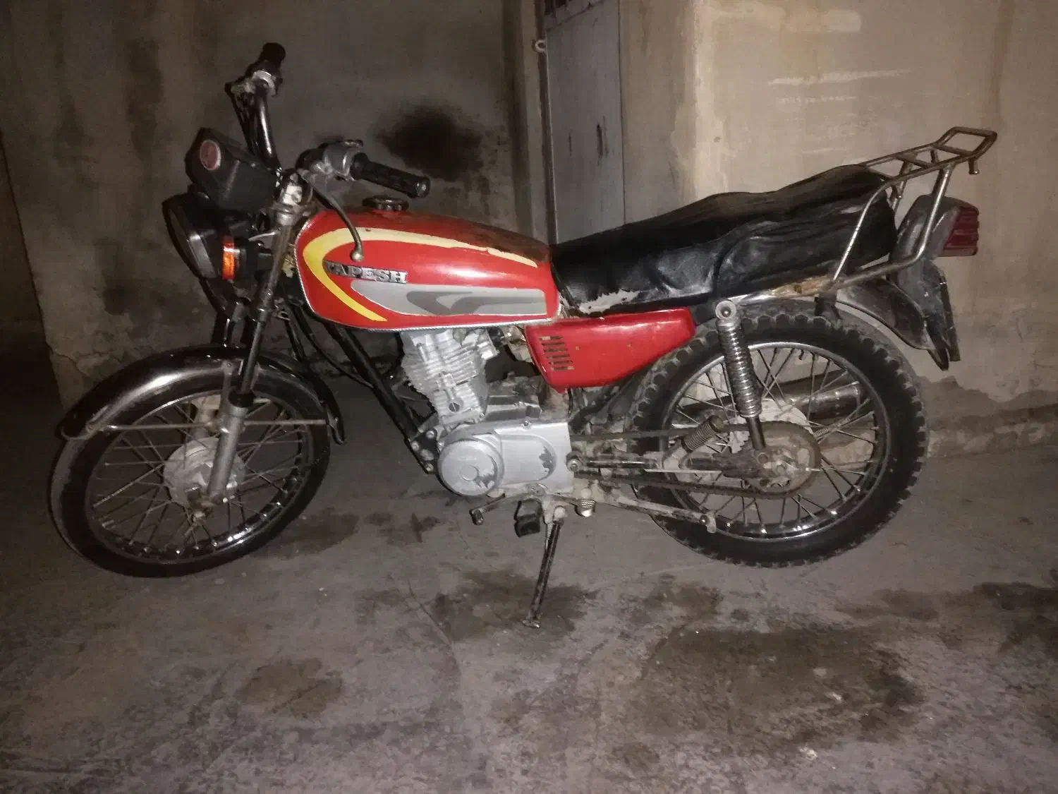 موتور ۱۲۵.|موتورسیکلت|بروجرد, |دیوار