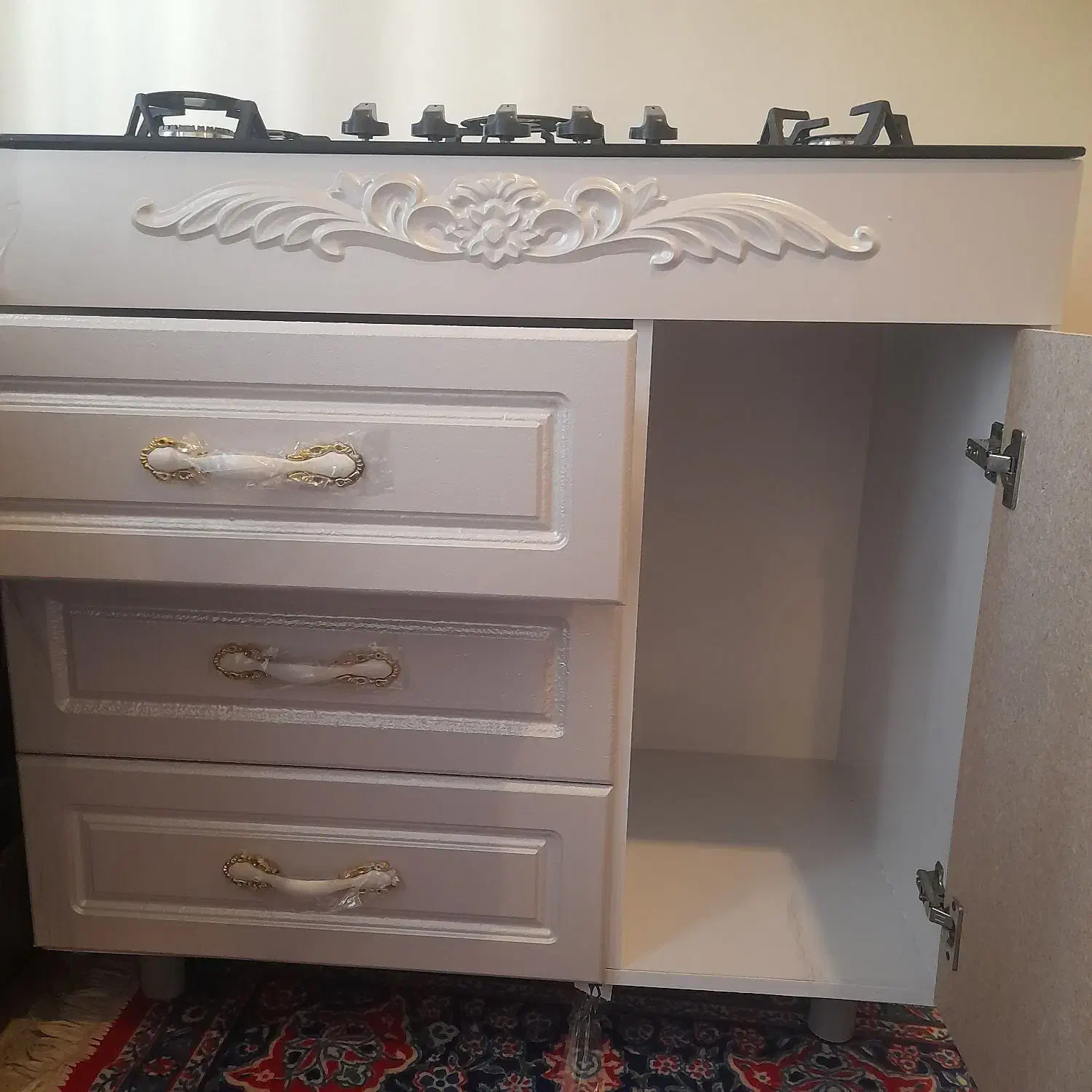 فروش  اجاق گاز 5 شعله   سفید استخوانی و نو و|اجاق گاز و لوازم برقی پخت‌وپز|هشتگرد, شهرک گلخانه|دیوار