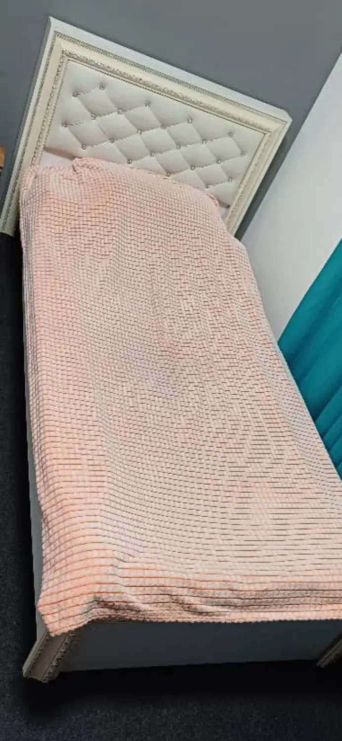 تخت یک نفره بدون تشک|تخت و سرویس خواب|قائمشهر, |دیوار