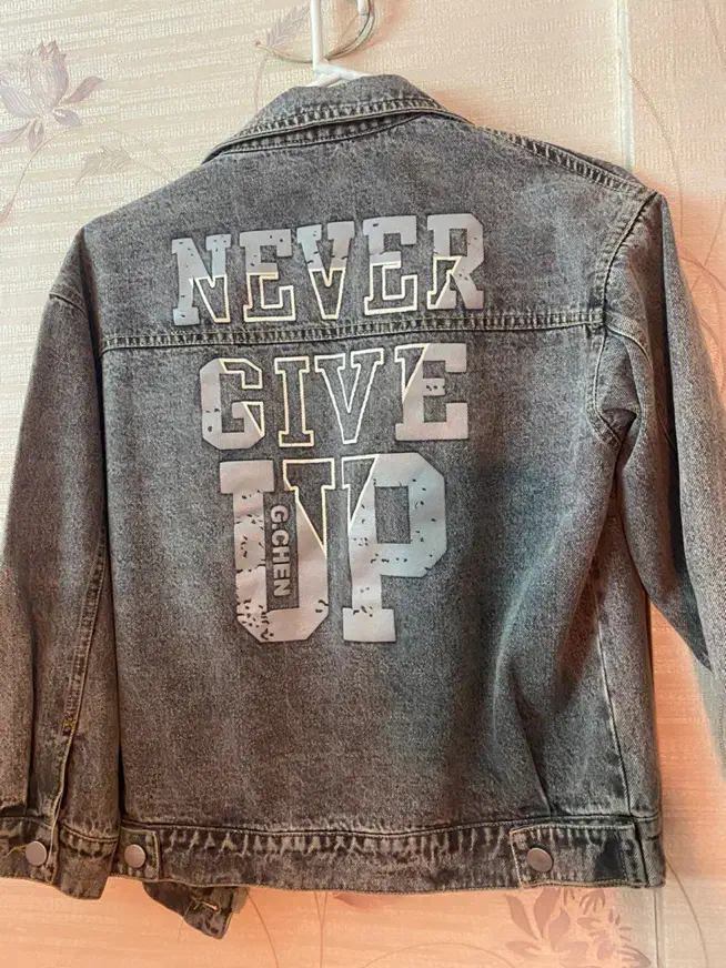 کت جین و شلوار مام استایل ذغال سنگی|کفش و لباس بچه|مشهد, سجاد شهر|دیوار