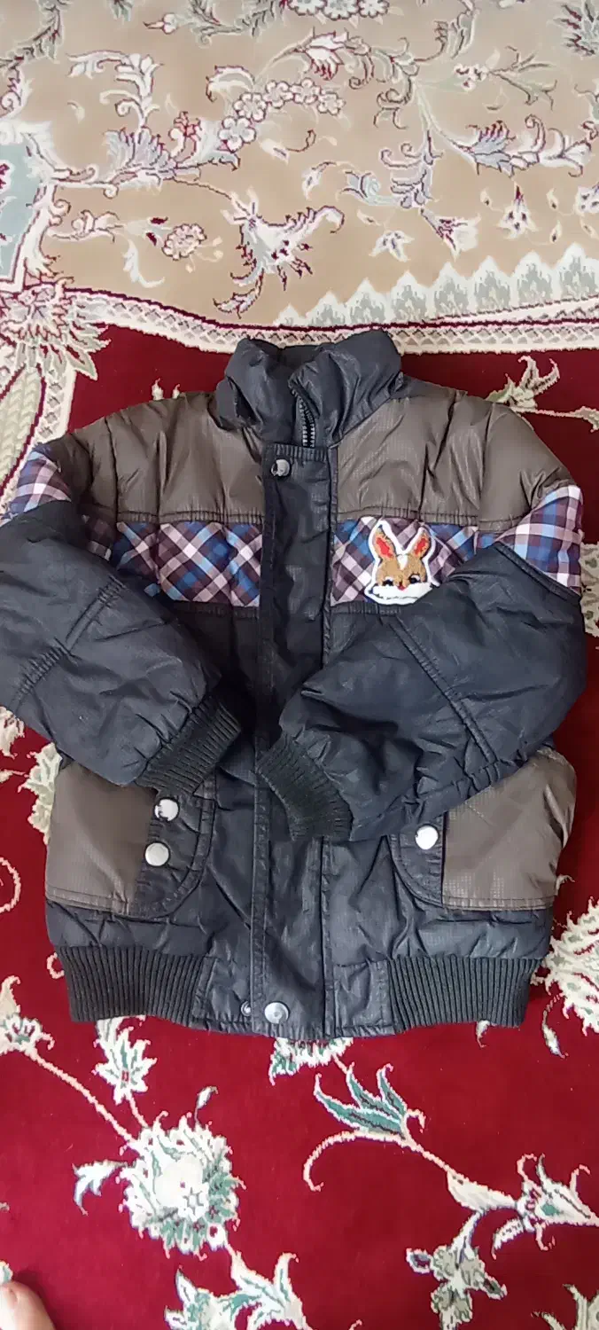 کاپشن|کفش و لباس بچه|یزد, |دیوار