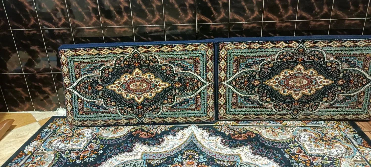 پشتی|پشتی|هشتگرد, هشتگرد قدیم|دیوار