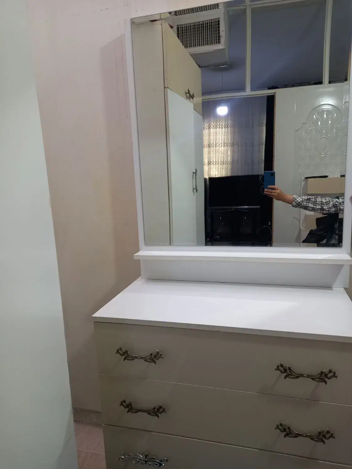 آینه ودراور|جاکفشی، کمد، دراور|رباط‌کریم, نصیرشهر|دیوار