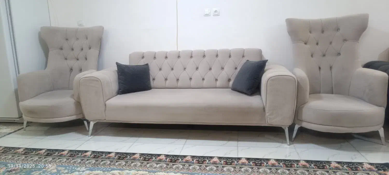 یک دست مبل راحتی چستر|مبلمان خانگی و میز عسلی|محمدشهر, محمدشهر|دیوار