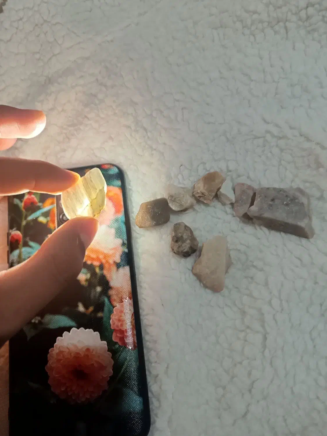 سنگ عقیق|کلکسیون اشیاء عتیقه|اردبیل, |دیوار