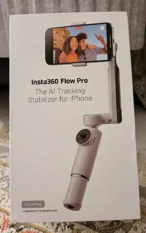 گیمبال Insta360 Flow Pro|لوازم جانبی موبایل و تبلت|اهواز, کمپلو جنوبی|دیوار