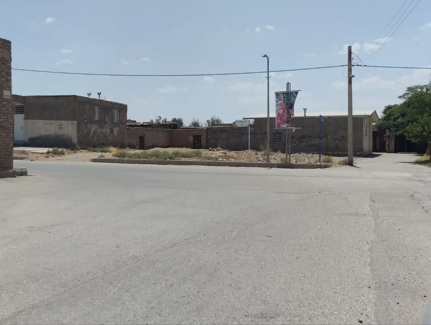 زمین باقرآباد تجاری مسکونی|فروش زمین و ملک کلنگی|بهرمان, |دیوار