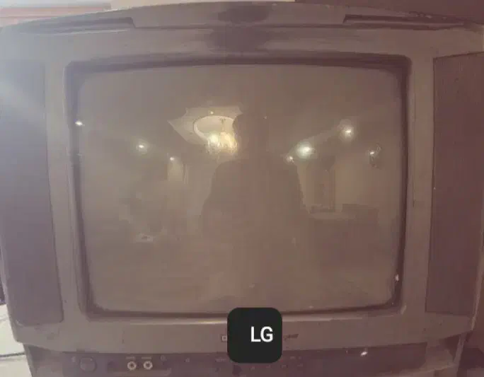 تلویزیون قدیمی LG|تلویزیون و پروژکتور|کازرون, |دیوار