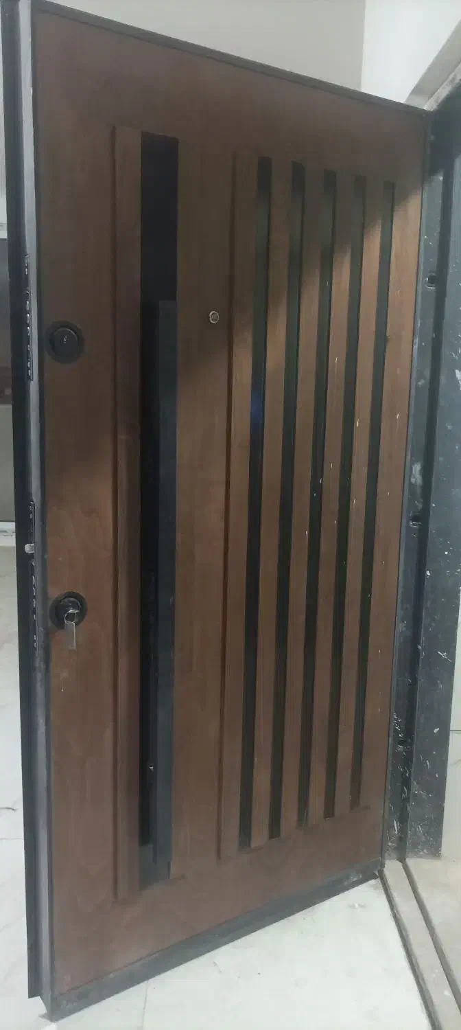 آپارتمان۱۲۰متر۳خواب مسترشرکتی،شریعتی تکمیل درجه یک|فروش آپارتمان|اصفهان, محله سفلی|دیوار