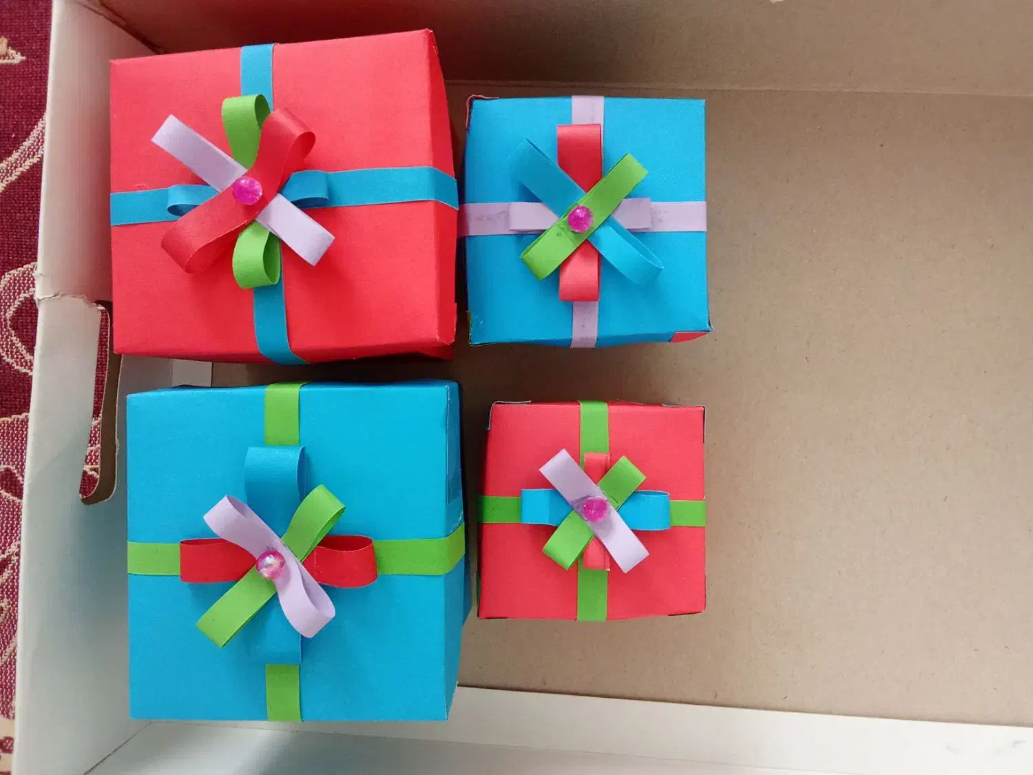 جعبه کادو|زیورآلات و اکسسوری|خلخال, |دیوار