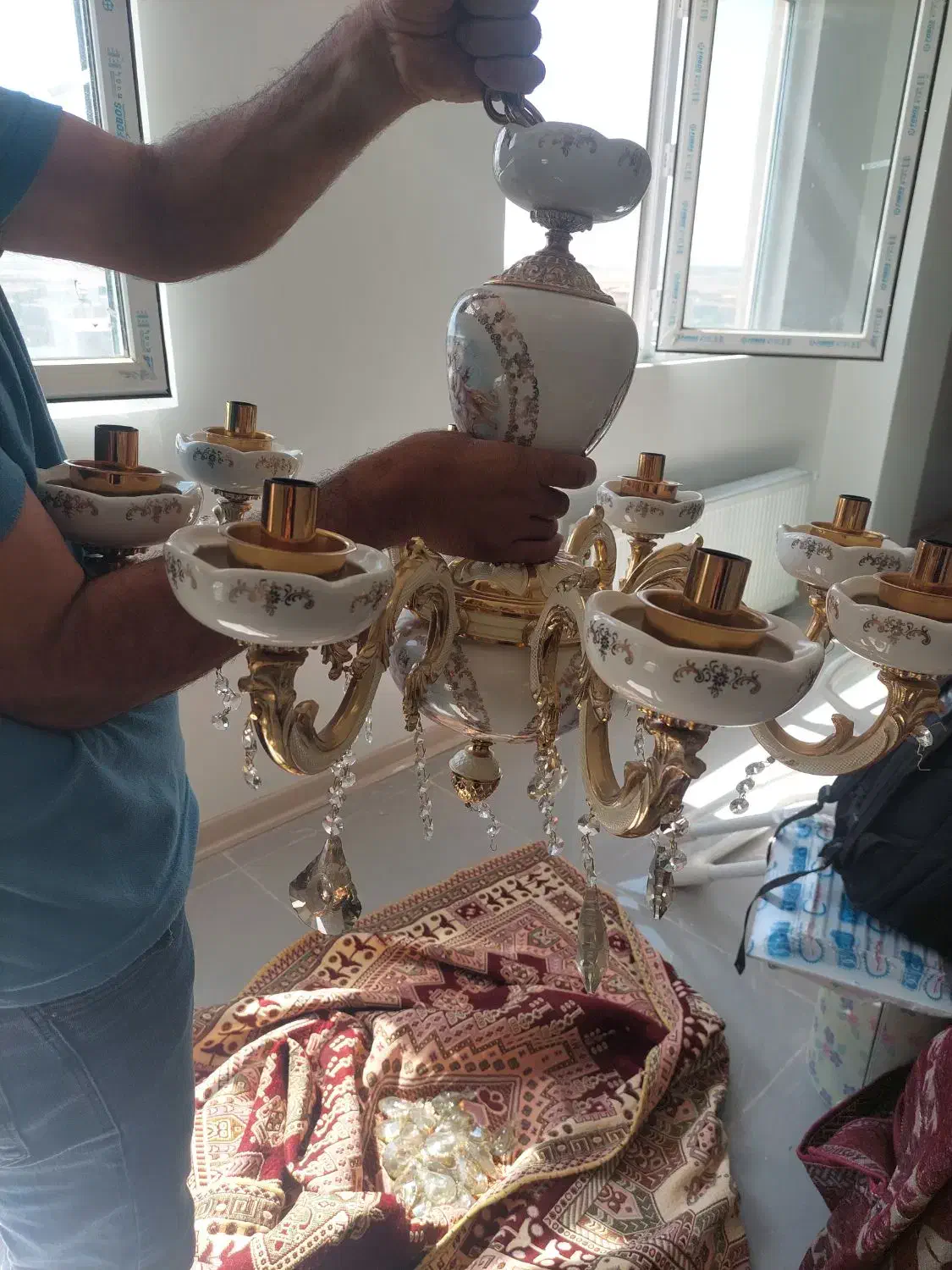 لوستر تمام برنج هشت شاخه|لوستر و چراغ آویز|ساوه, |دیوار