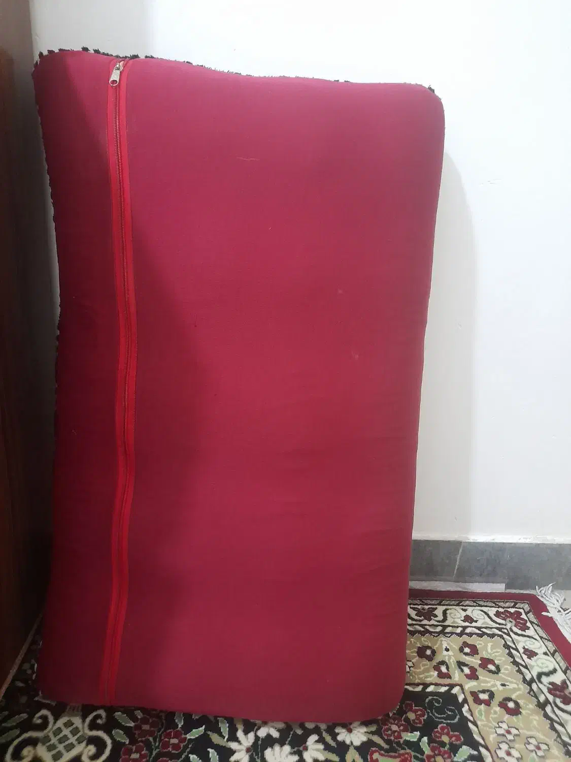 چهار پشتی قدیمی زیبا|پشتی|ایلام, |دیوار