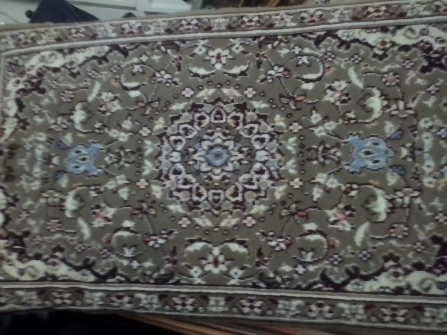 ده عدد پشتی مختلف|پشتی|تهران, شهرک فردوس (حسینی)|دیوار