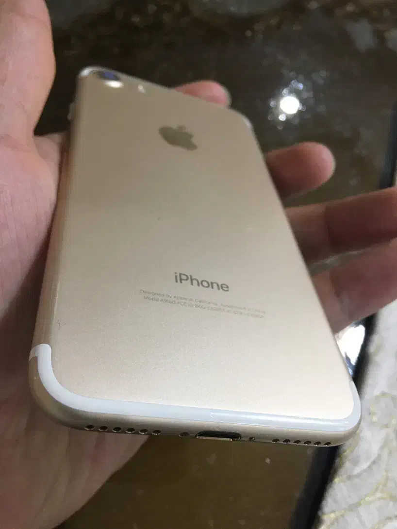 ایفون iPhone 7 با حافظهٔ ۱۲۸|موبایل|گنبد کاووس, |دیوار