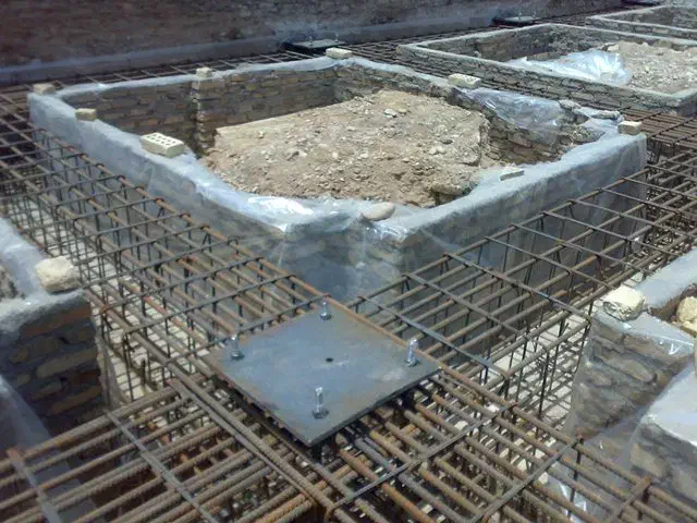 زمین فروشی سر نبش با فونداسیون|فروش زمین و ملک کلنگی|فردوس (خراسان), |دیوار