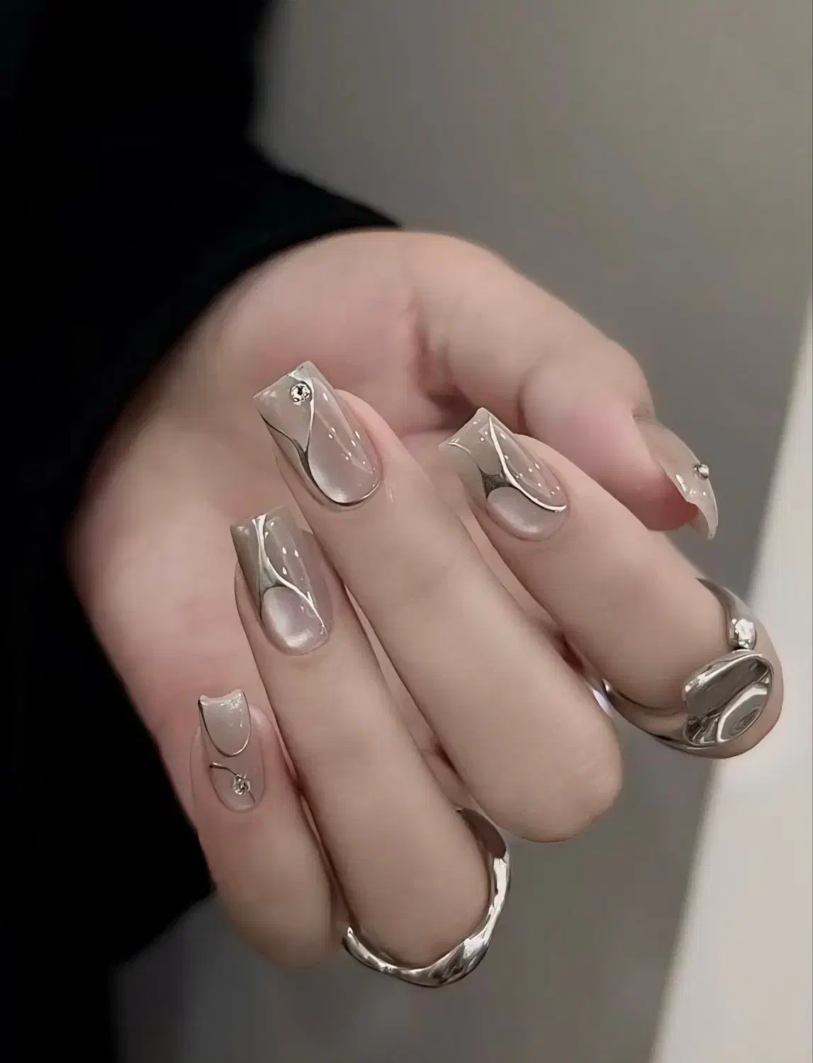 خدمات ویژه ناخن یلدایی|خدمات آرایشگری و زیبایی|سنندج, |دیوار