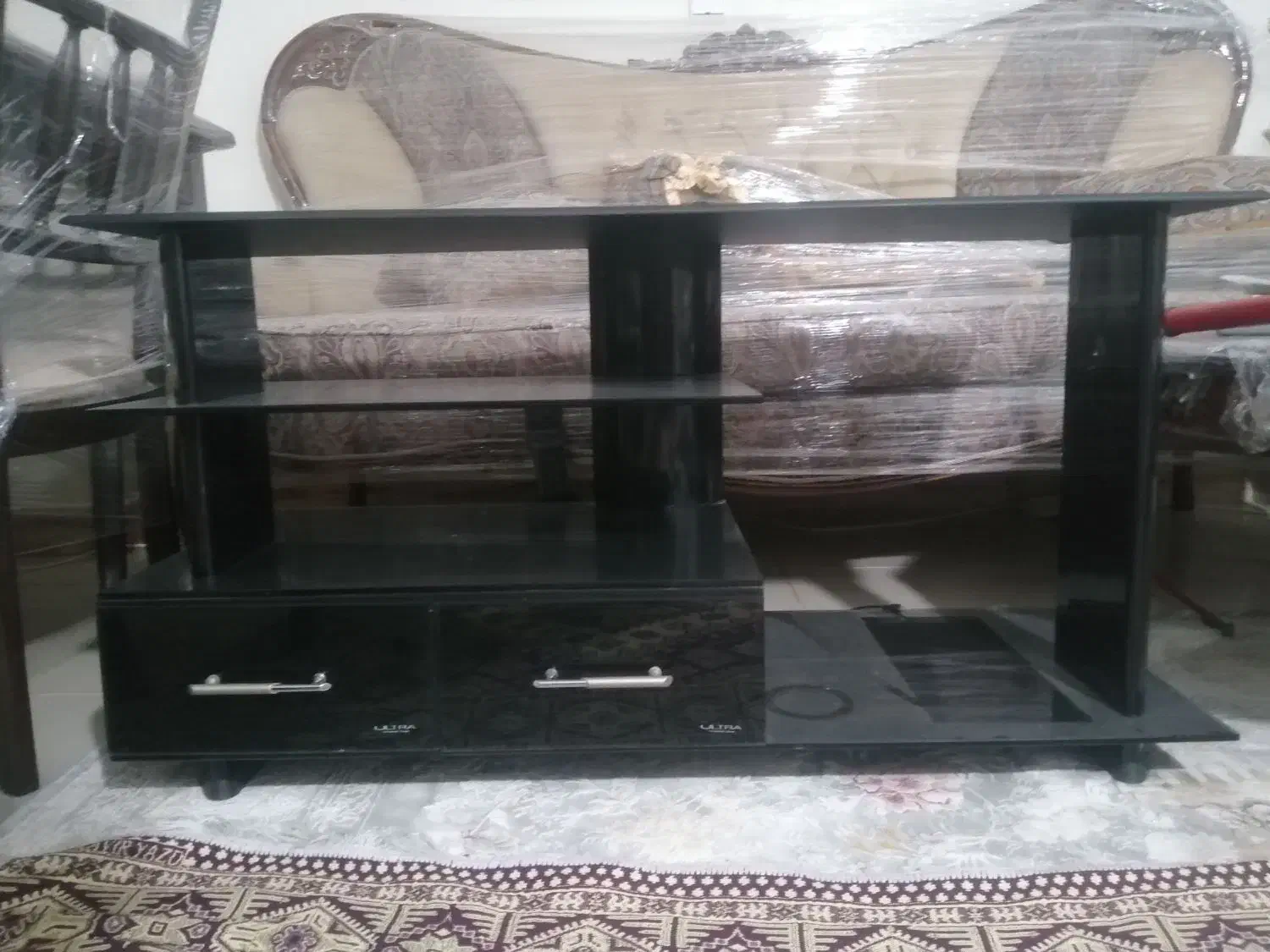 میز تلوزیون شیشه ای|میز تلویزیون|تهران, کوی بیمه|دیوار