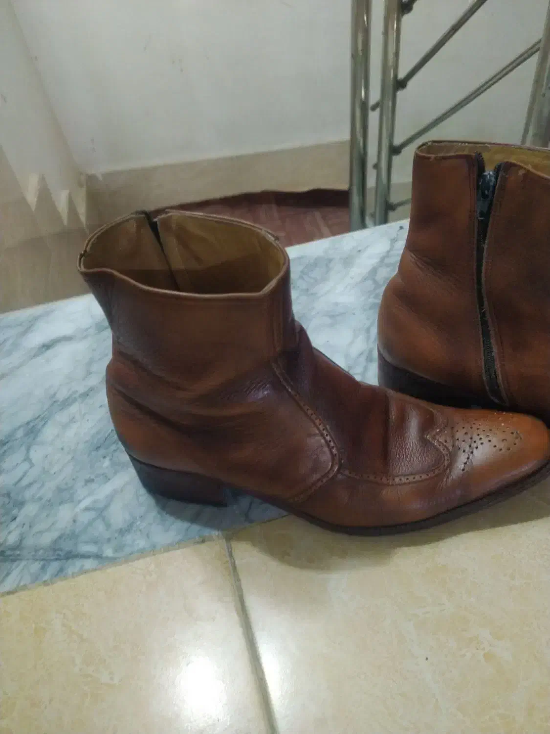 نیم بوت چرم|کیف، کفش، کمربند|آزادشهر, |دیوار