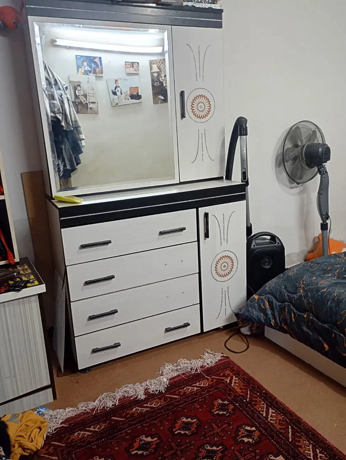 اینه دراور سالم|جاکفشی، کمد، دراور|قوچان, |دیوار