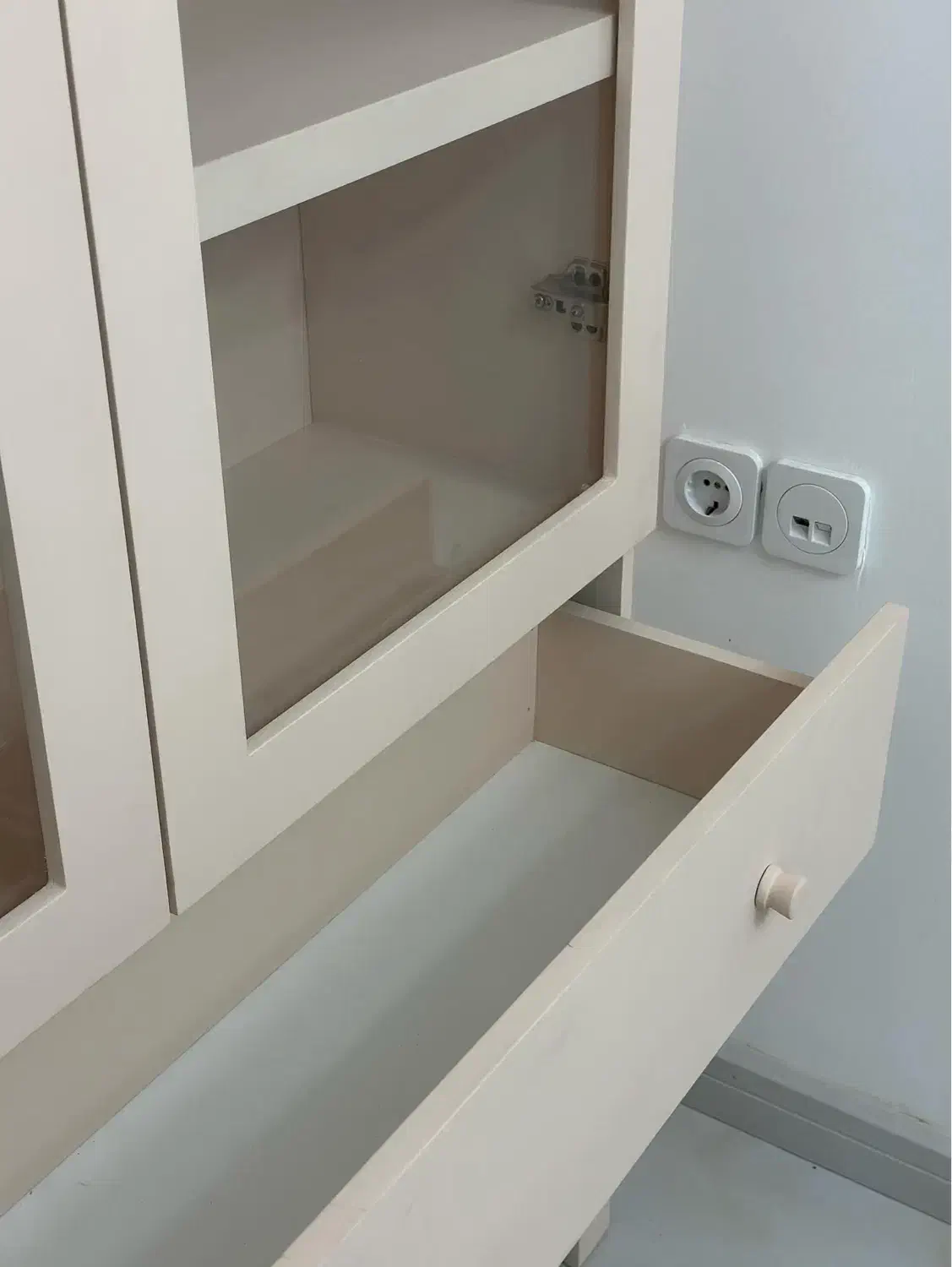 کتابخانه یا کمد|کتابخانه، شلف، قفسههای دیواری|گرگان, |دیوار