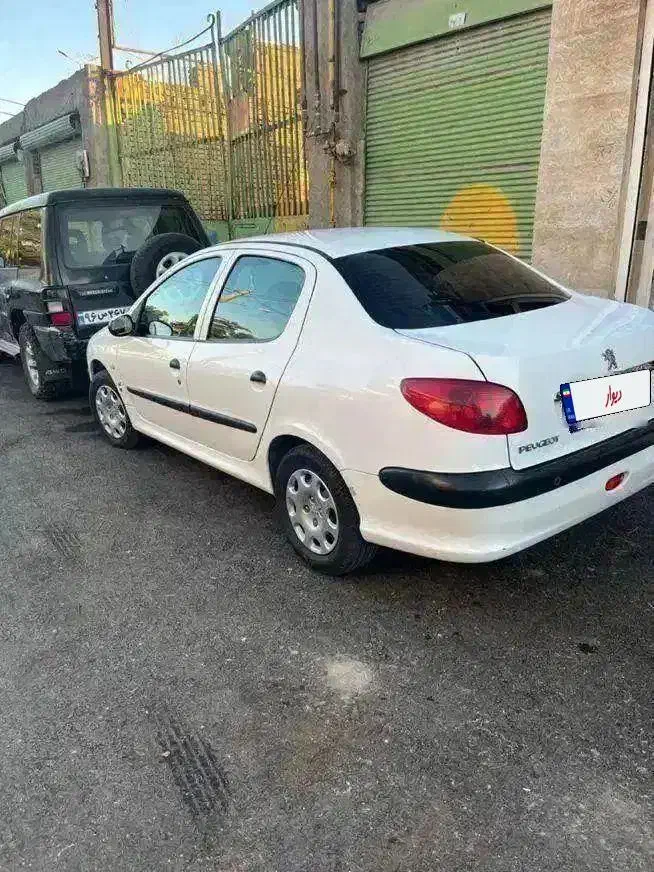 پژو 206 SD V8 مدل ۹۶ تک برگ‌سند خانگی|خودرو سواری و وانت|اردبیل, |دیوار