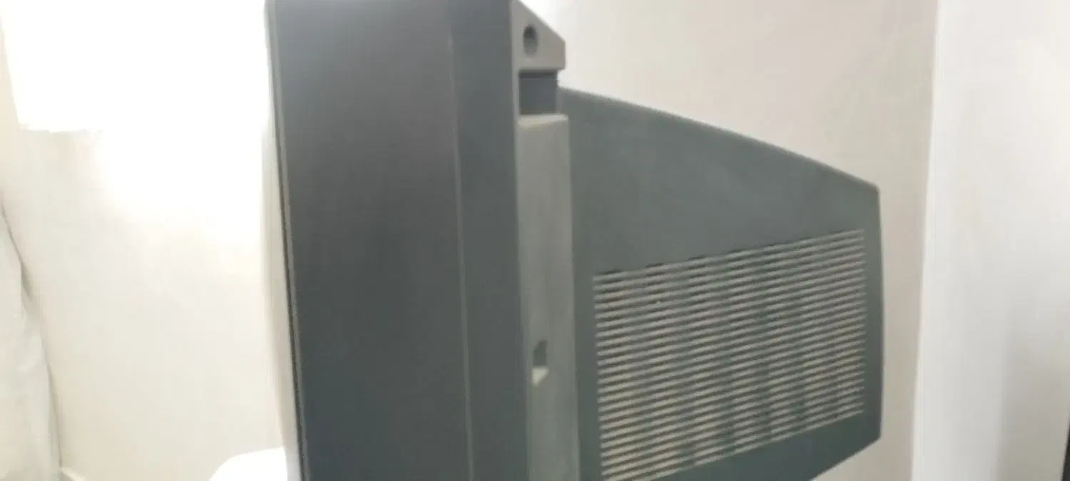 تلوزیون رنگی قدیمی|تلویزیون و پروژکتور|اصفهان, ارداجی|دیوار