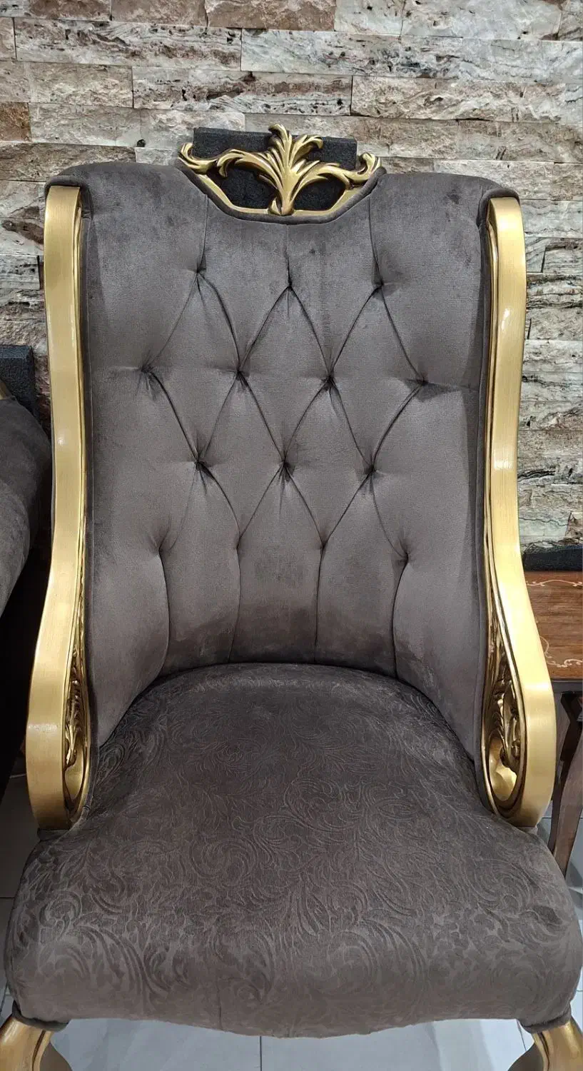 مبل ۷ نفره بسیار تمیز با چوب محکم در حد نو|مبلمان خانگی و میز عسلی|تهران, مجیدیه|دیوار