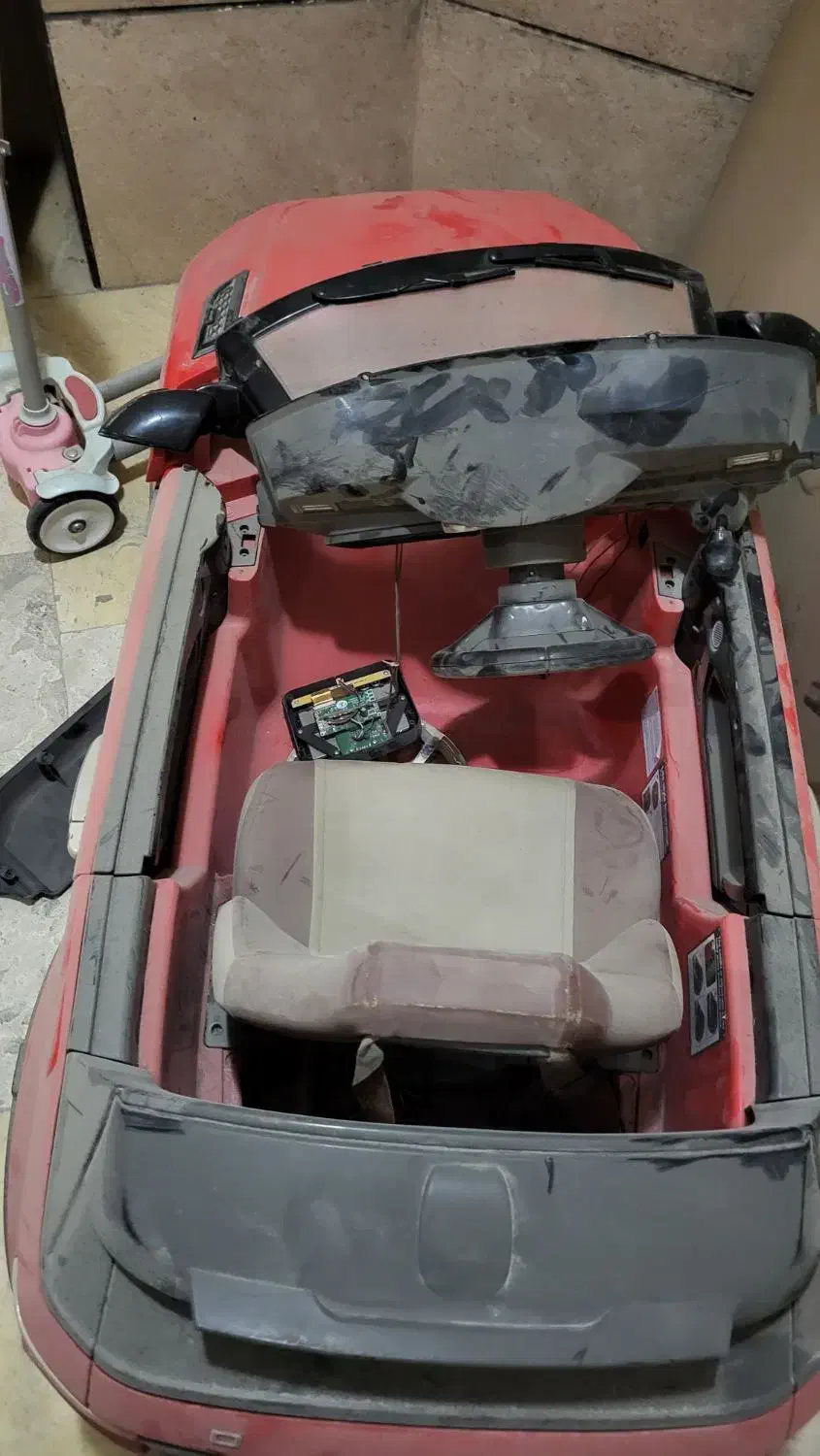 ماشین شارژی|اسباب‌‌بازی|کویرات, |دیوار