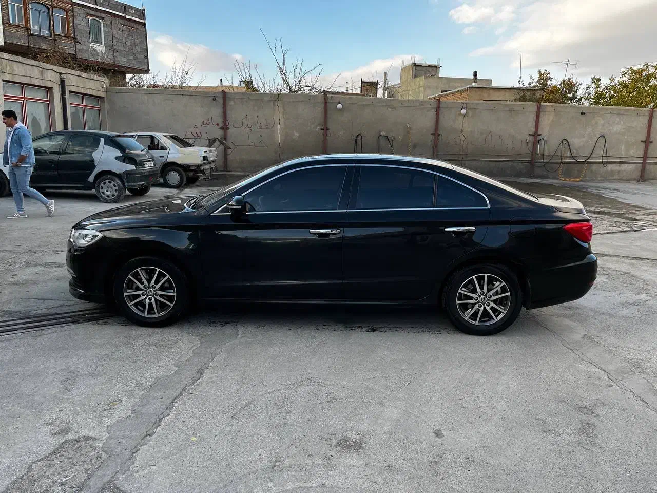 لیفان ۸۲۰|خودرو سواری و وانت|قروه, |دیوار