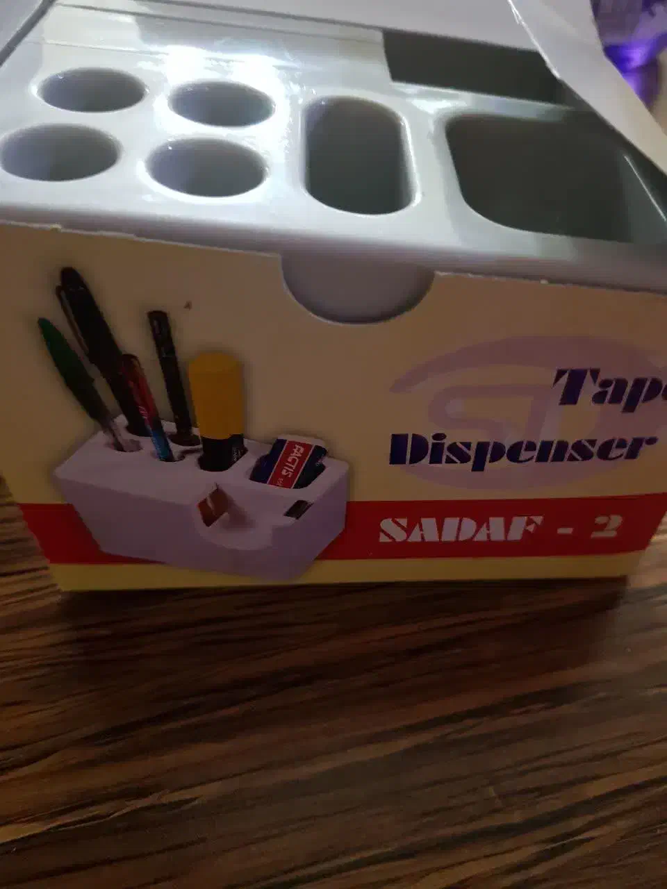 پایه چسب و جا مدادی|لوازم التحریر|شاهین‌شهر, شهرک میلاد|دیوار