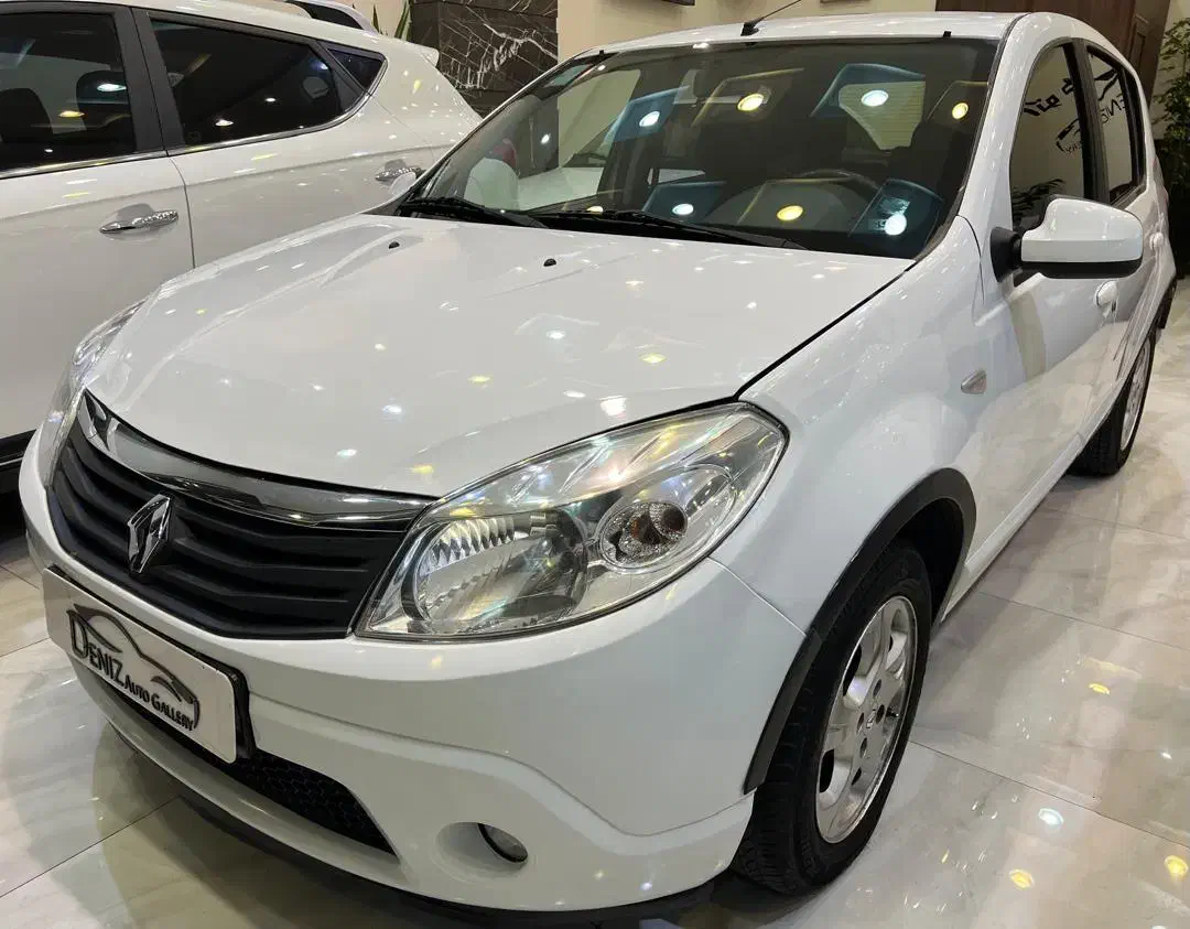 رنو ساندرو ۹۵ اتومات اتوگالری دنیز|خودرو سواری و وانت|تهران, هوانیروز|دیوار